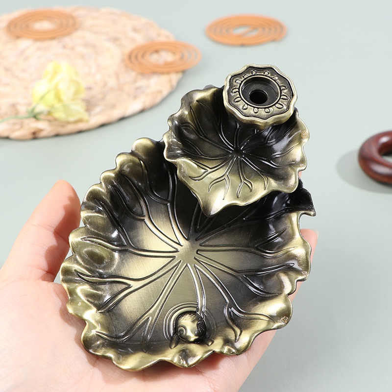 ### Đế Đốt Trầm Hương Hình Lá Sen Trang Trí Phòng Khách