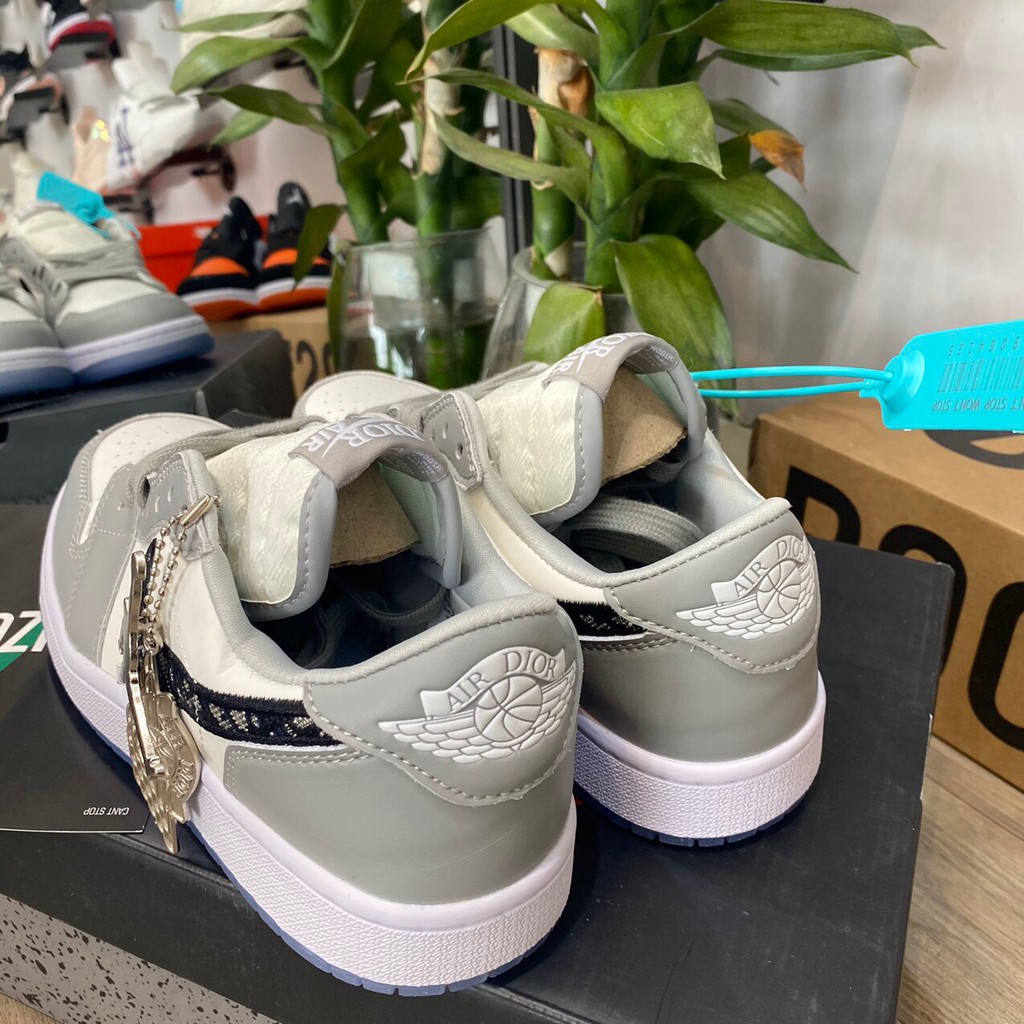 Giày jordan dior thấp cổ , cổ thấp hàng 11 -Tomy store | BigBuy360 - bigbuy360.vn