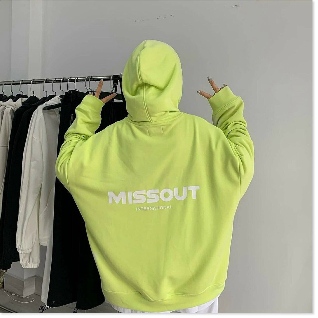 ÁO KHOÁC NỈ CÓ DÂY KÉO,MÀU SẮC XINH XẮN,HỌA TIẾT TRƠN NHƯNG KHÔNG KÉM PHẦN SANG TRỌNG LANA FASHION