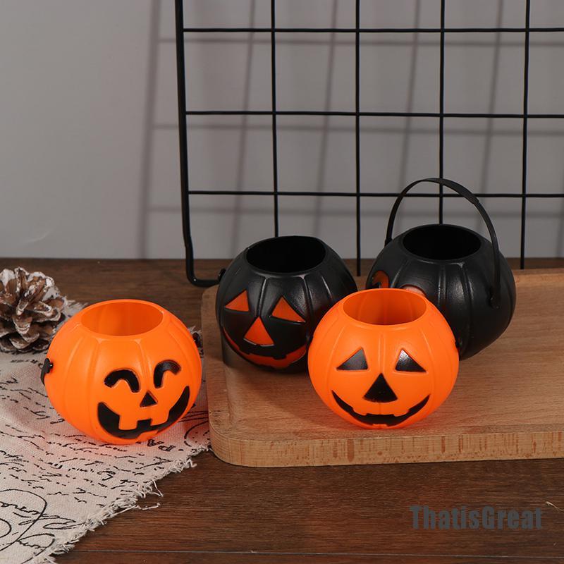 Giỏ kẹo thiết kế hình bí ngô thích hợp cho Halloween