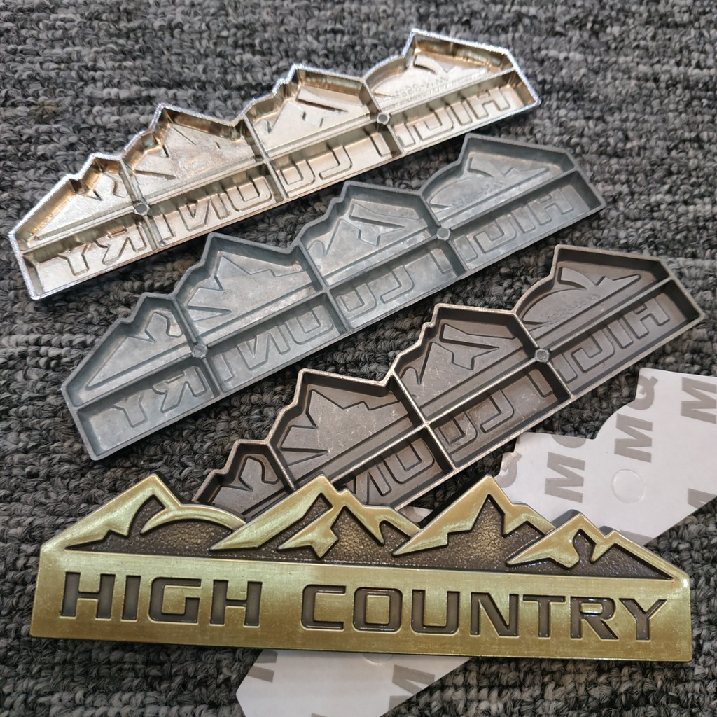 Logo High country 12.5x3.2cm dán xe bằng hợp kim dày 0.5cm