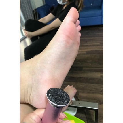 Máy chà gót chân chuyên dụng dùng làm nail spa thẩm mỹ viện