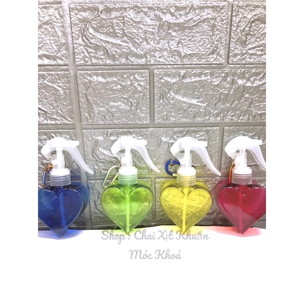 Bình Xịt Rỗng Đựng Cồn Mini Móc Khoá 80ml  ( Mẫu Trái Tim)