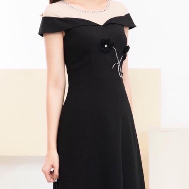 Váy thiết kế