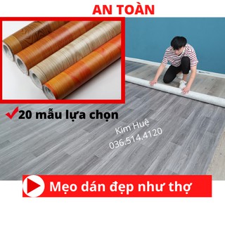 Miếng dán sàn nhà giả gỗ, simili lót sàn vân gỗ, giấy dán sàn nhám chống trơn trượt Kim Huệ