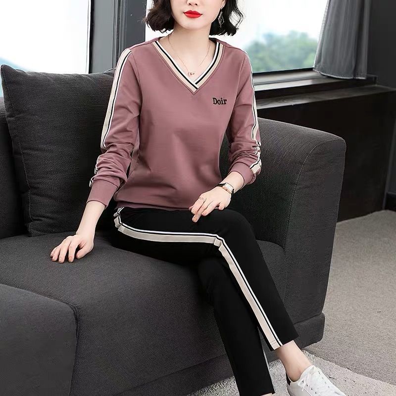 Set đồ thể thao tay dài làm bằng cotton dành cho nữ trung niên thiết kế phong cách thời trang thu xuân 2020