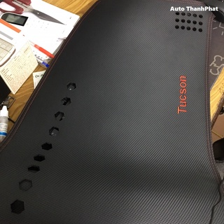 Thảm Taplo Da Vân Carbon Tucson 2016-2021