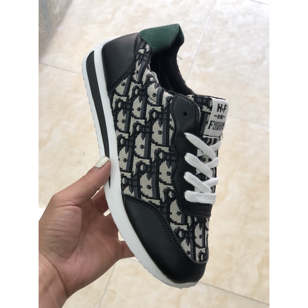 Giày thể thao phong cách năng động cá tính cho nữ