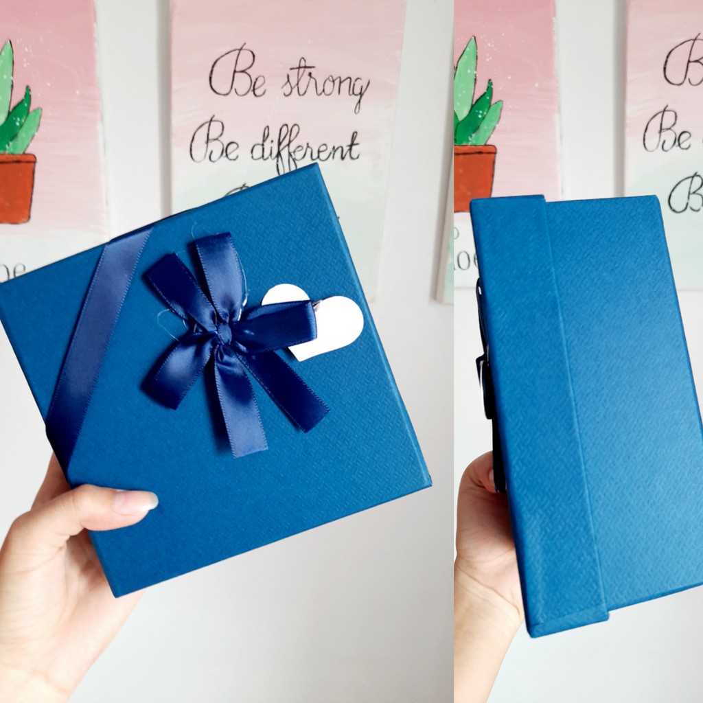 Hộp quà hình vuông loại 15cmx15cm cao 7,5cm | BigBuy360 - bigbuy360.vn