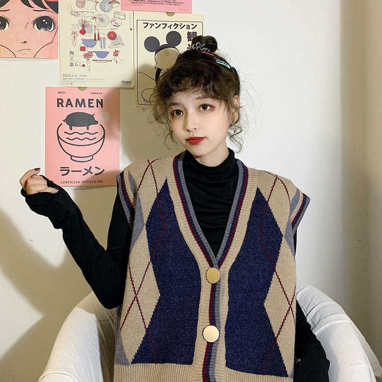Áo len ghi le cổ chữ V dáng rộng