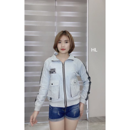 Áo gió thu đông form thể thao trẻ trung năng động.