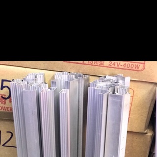 Máng nhôm dùng cho thanh led 12v