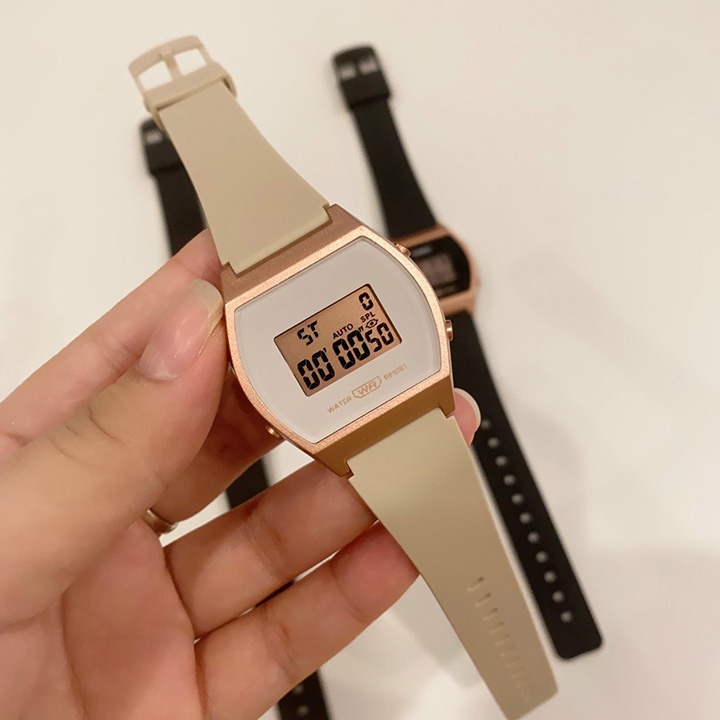 Đồng hồ Casio nữ B640 kiểu dáng thon gọn dây cao su bền mền mại, vỏ thép không gỉ