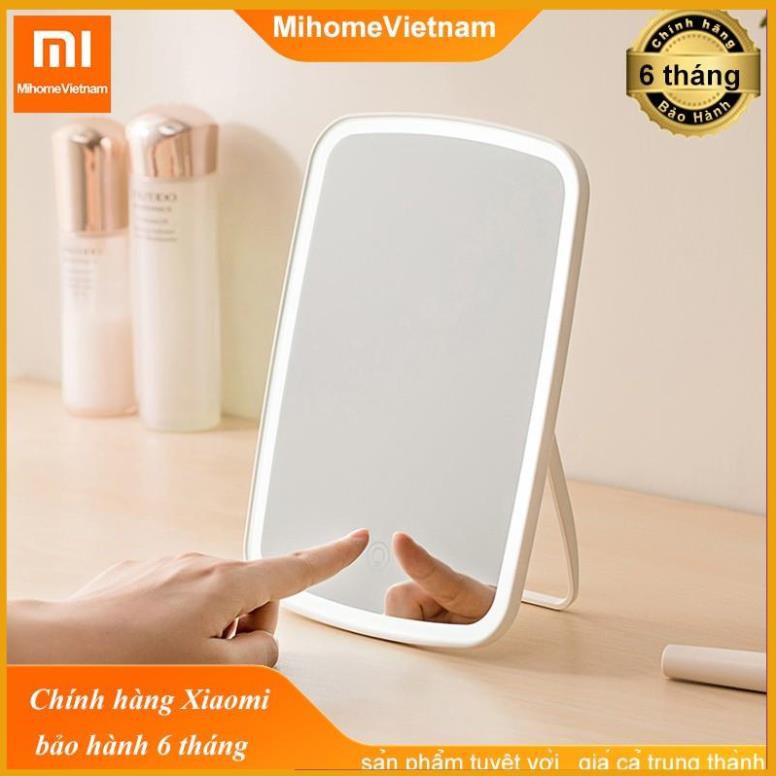 Gương trang điểm Jordan Judy NV026