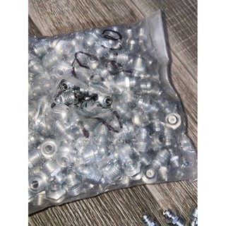 Sản phẩm gia đình làm: Đầu bơm mỡ phi 10 thẳng