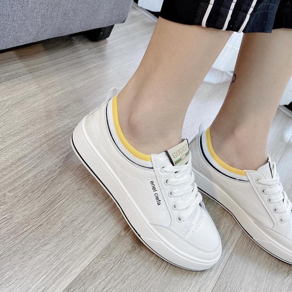 [Mã FATHANG5 giảm 10K đơn 50K] Giày Thể Thao Trắng Cổ Chun Len Vàng | BigBuy360 - bigbuy360.vn