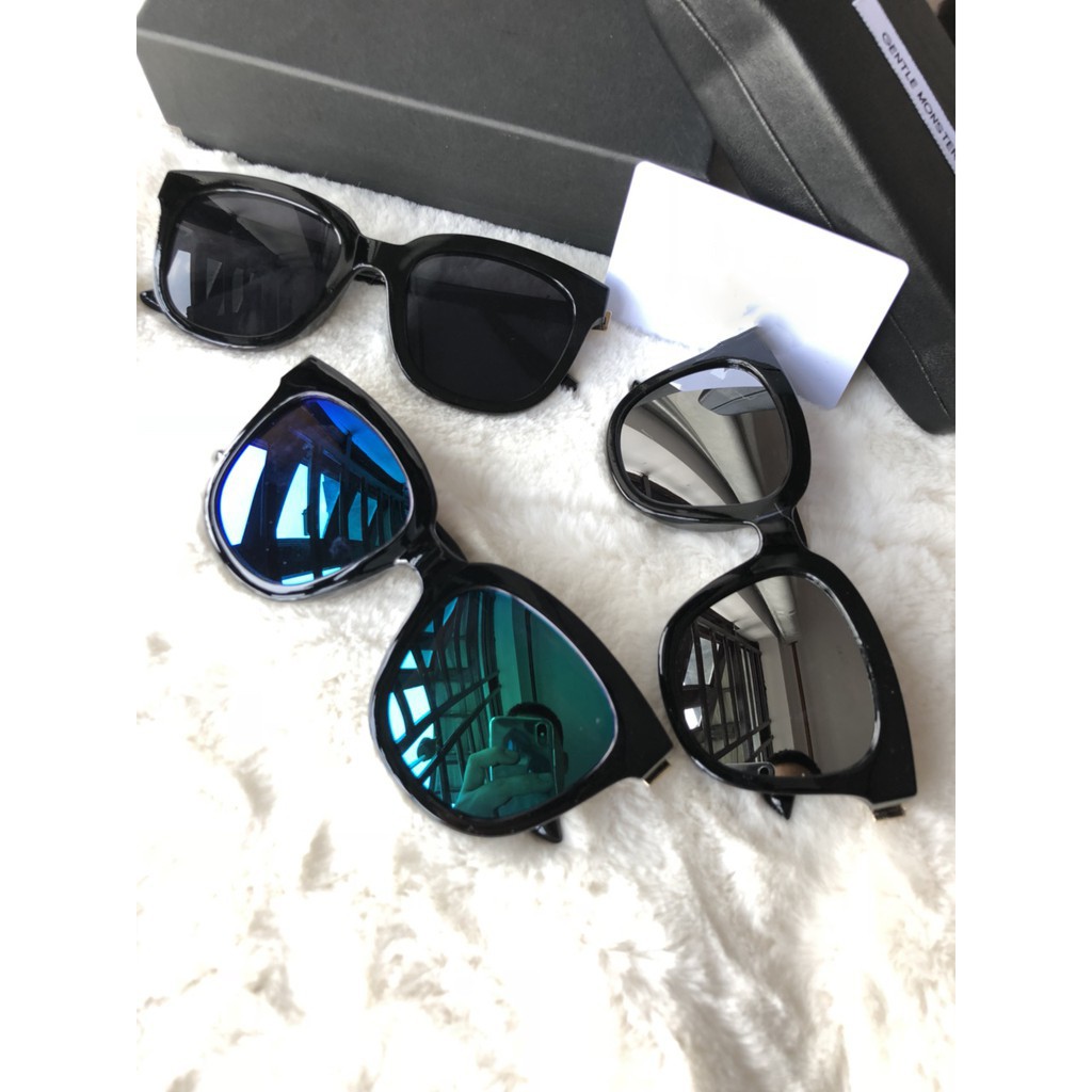 MẮT KÍNH THỜI TRANG CHỮ V CHÂN MẠ VÀNG CỰC ĐẸP | BigBuy360 - bigbuy360.vn