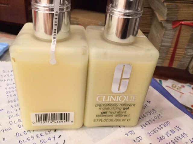 Gel dưỡng ẩm Clinique Dramatically Different Moisturizing Gel 200ml