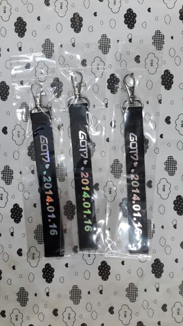 Name tag 30k