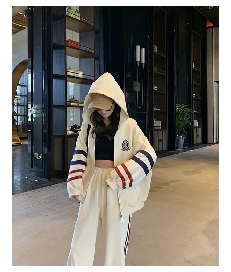 Set Đồ Thể Thao Phong Cách Hàn Quốc Năng Động Trẻ Trung Dành Cho Nữ | BigBuy360 - bigbuy360.vn