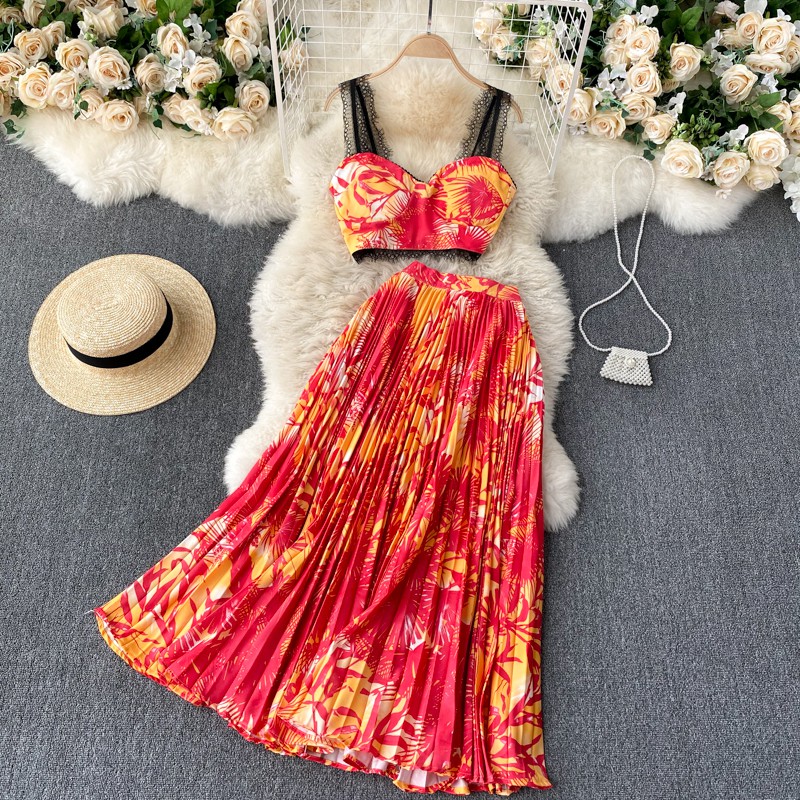 Set đầm xếp ly sang chảnh và áo yếm váy đi biển Đ317