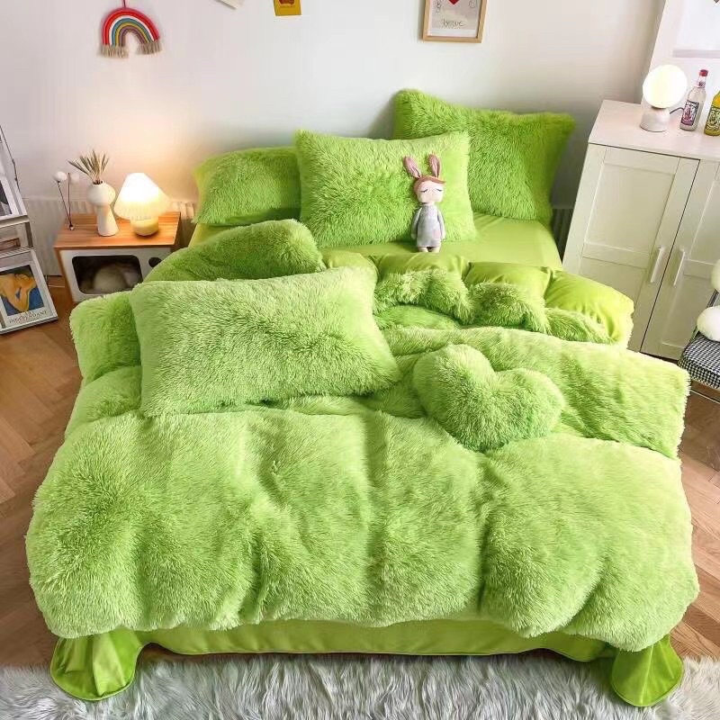 Set nỉ nhung tim trơn IGUN BEDDING 5m tặng kèm gối tim