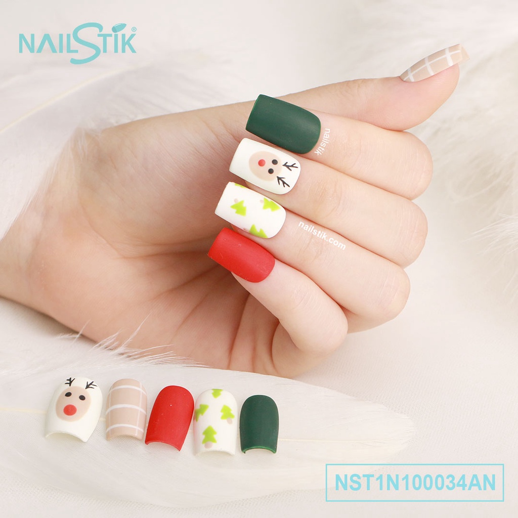 Móng úp thiết kế by NAILSTIK, màu color, form móng ngang, ngắn, 034