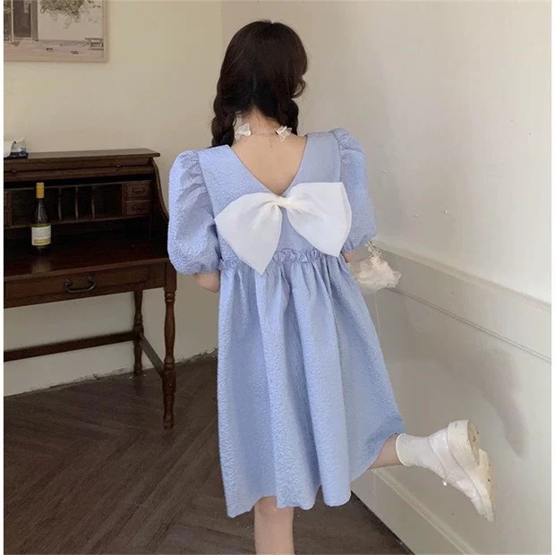 Váy cổ vuông, cổ nhọn kèm nơ thiết kế tay phồng, Đầm thời trang cao cấp sang trọng V104 | BigBuy360 - bigbuy360.vn