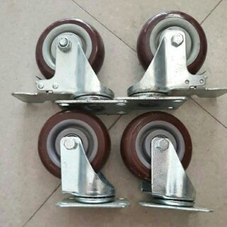 Bánh xe mận 75 không khóa