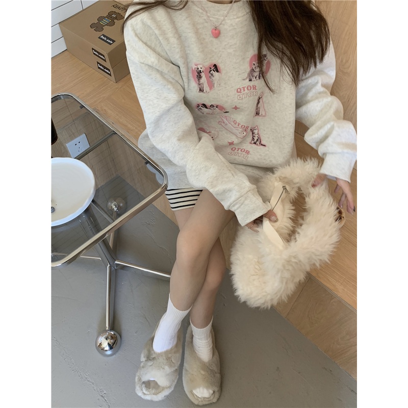 Áo sweater Cổ Tròn Dáng Rộng Màu Xanh Lá Đậm Thiết Kế Tương Phản Phong Cách Mỹ Cổ Điển Thời Trang Thu Đông Mới Cho Nam Và Nữ