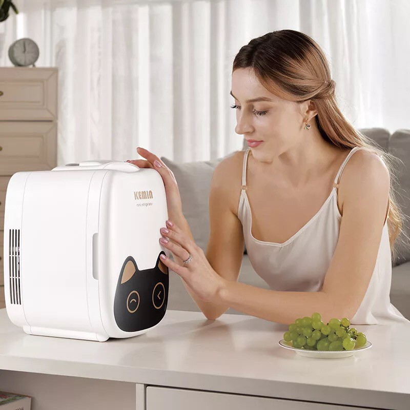 Tủ lạnh mini 6 lít