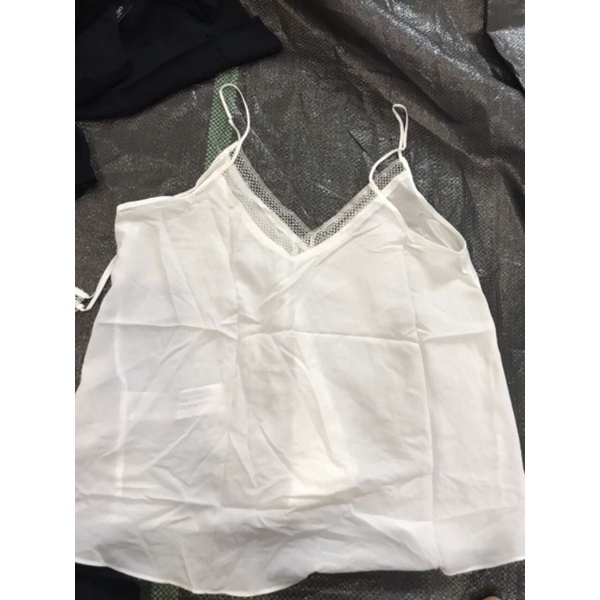 Áo 2 dây Mang0 phối viền ren