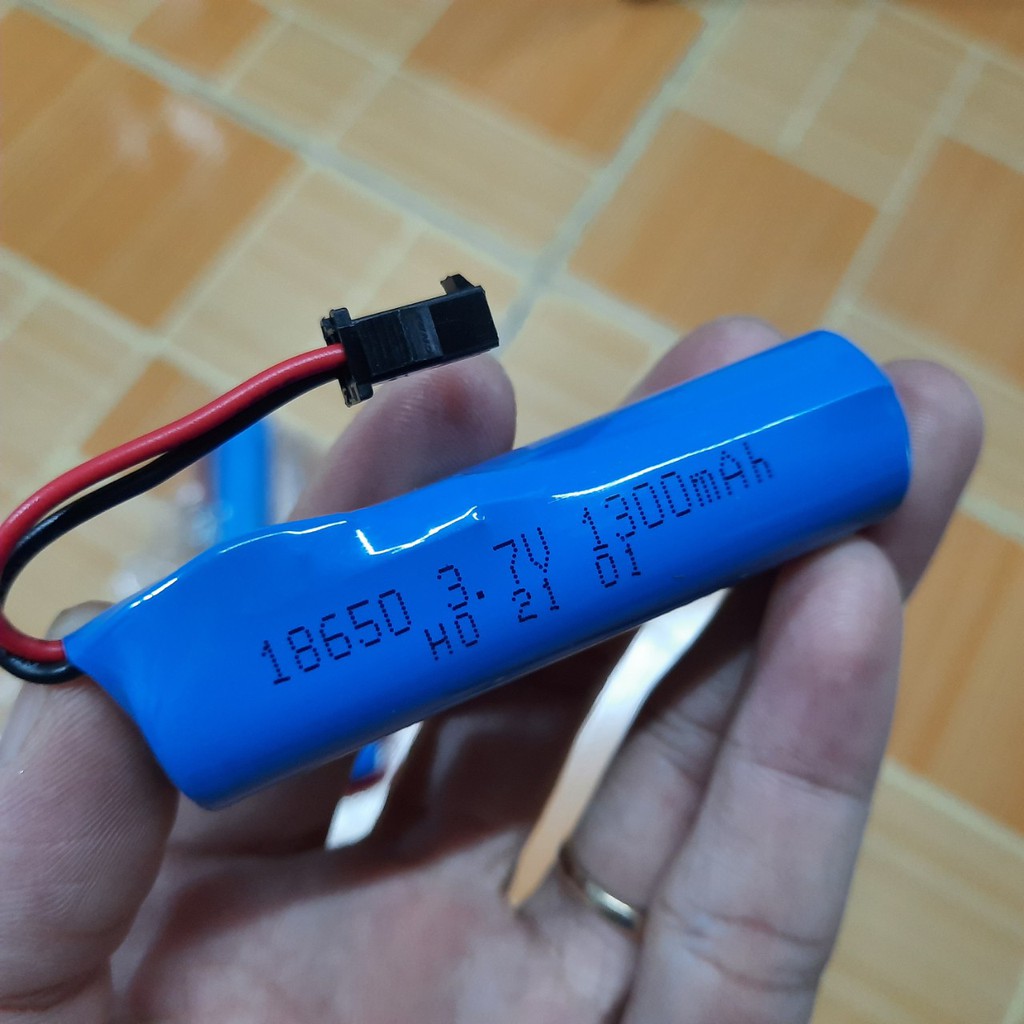 Pin sạc 3.7v 18650 dung lượng pin 1300mah cho xe mô hình điều khiển