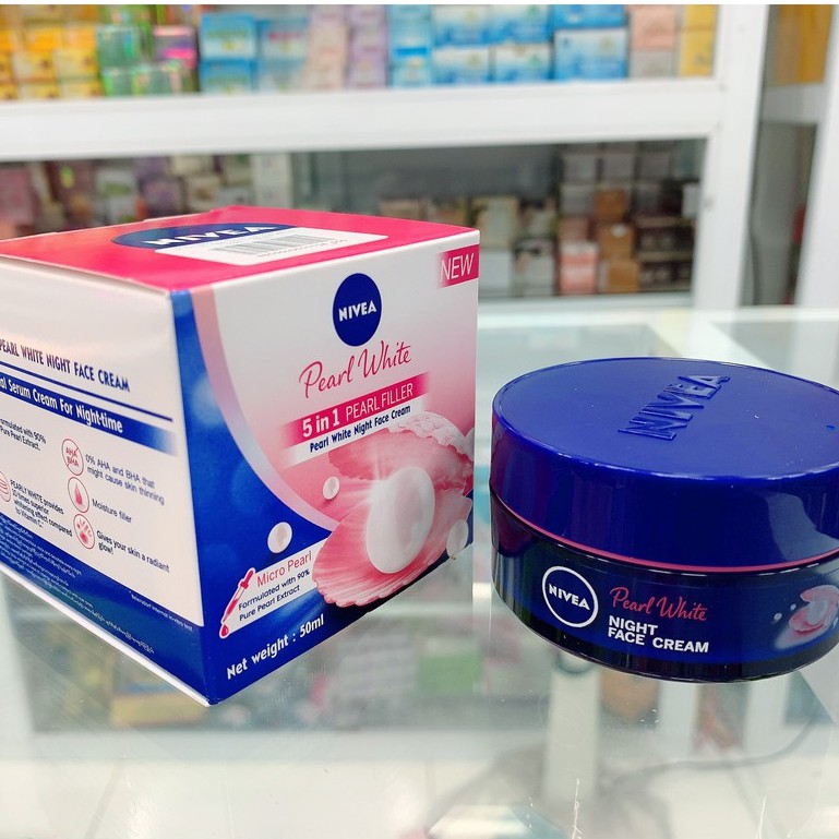 Combo Kem dưỡng trắng da và se khít lỗ chân lông Nivea ngày và đêm 50ml