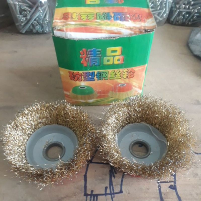 Chén cước vàng