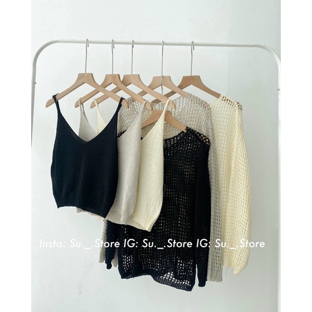 Set len hai chi tiết gồm áo len hai dây mix cùng áo lưới mỏng chất chơi