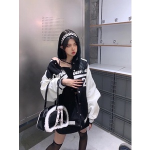 (Có sẵn) Túi da bóng phong cách retro Pháp đeo vai sang chảnh