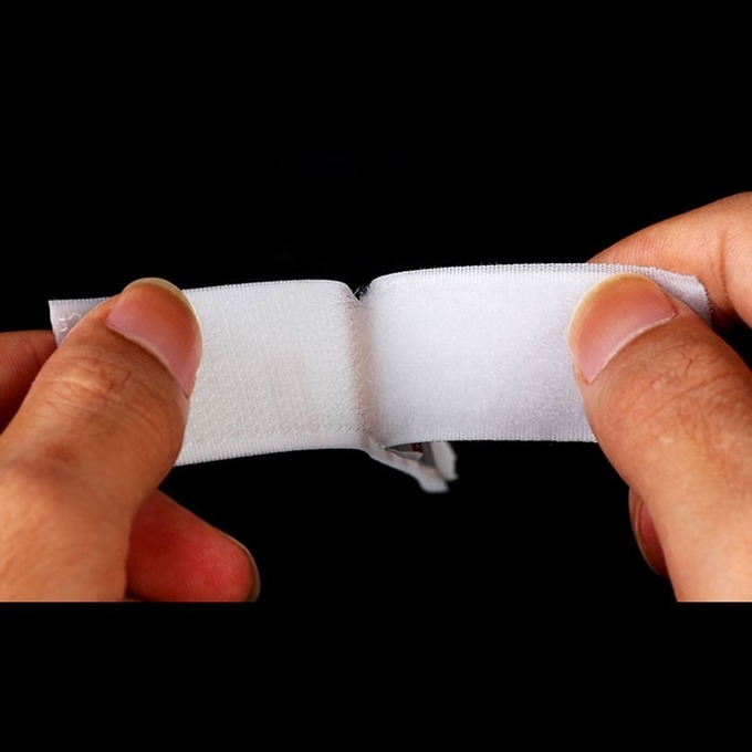 (Băng dán, băng dính Velcro) Tấm dán khóa dán hai mặt cho ghế sofa, thảm, khăn trải bàn