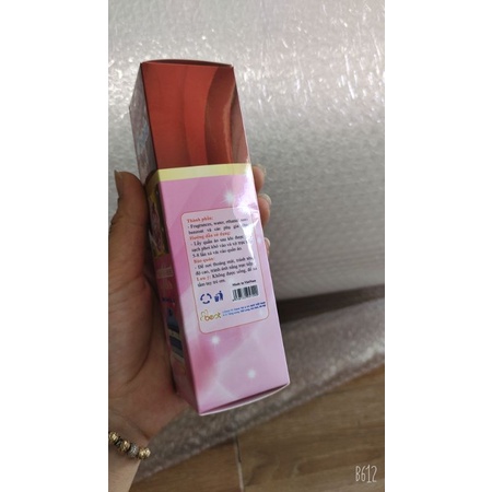 NƯỚC XẢ VẢI KHÔ HƯƠNG HOA PHÁP 100ML