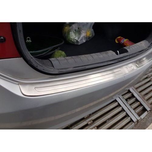 Chống trầy cốp ngoài xe Grand I10 -Bản sedan mẫu inox