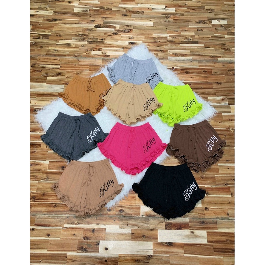 quần đùi xòe in chữ kit ty hot chất gân