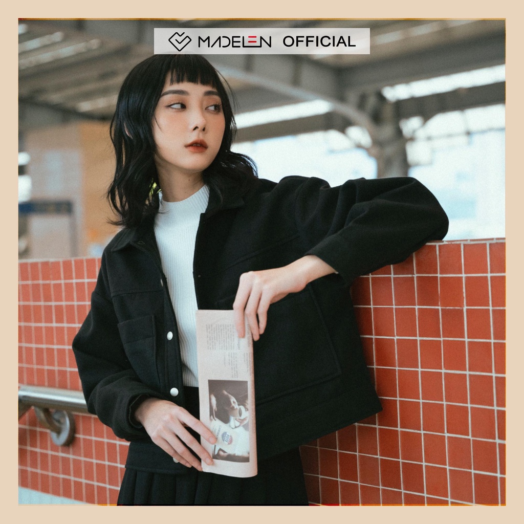 Áo khoác dạ đen nữ MADELEN dáng túi ốp cúc dập
