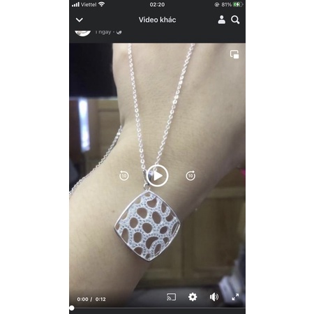 Dây chuyền mặt vuông to nạm đá nhỏ bạc chuẩn