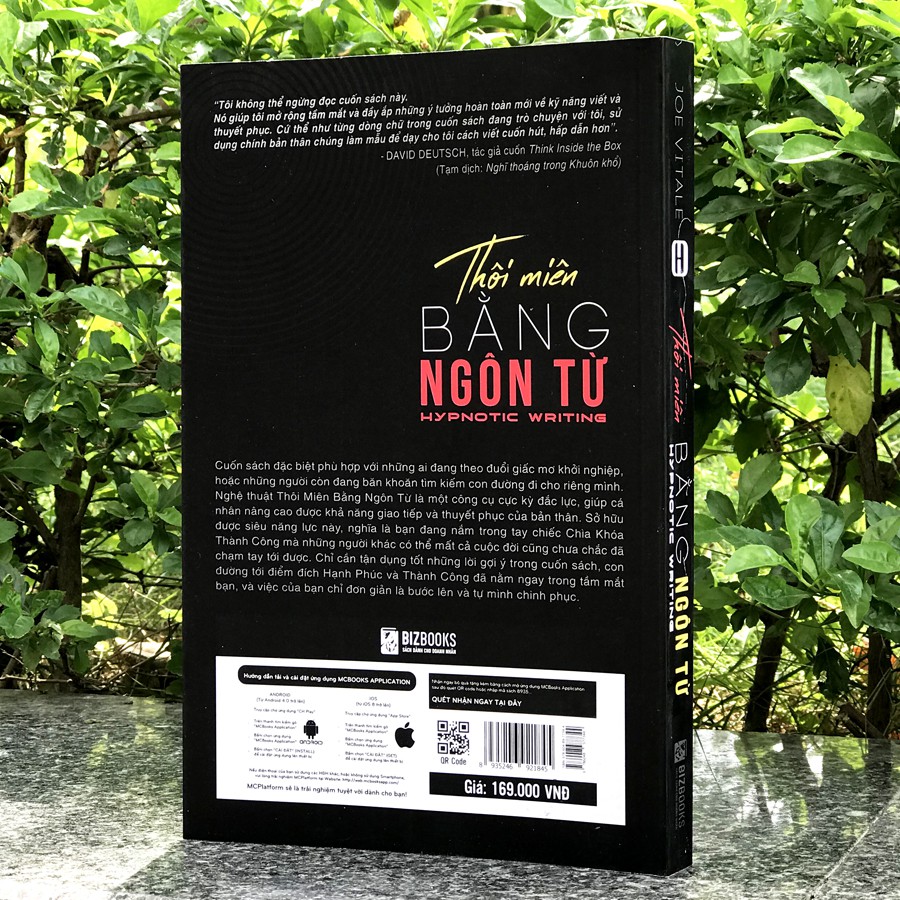 Sách - Thôi miên bằng ngôn từ (Bìa đen) | BigBuy360 - bigbuy360.vn