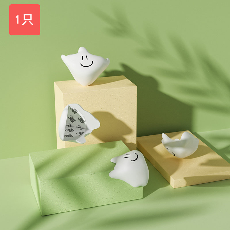 Bọc góc cạnh bàn bằng silicon bảo vệ an toàn cho bé