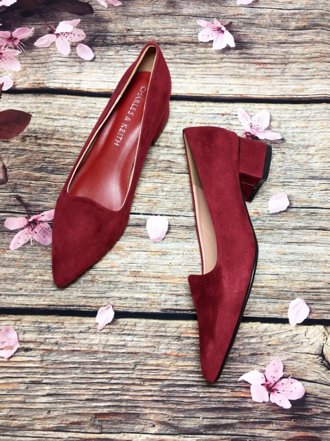 Charles and Keith 3cm lưỡi gà mũi nhọn