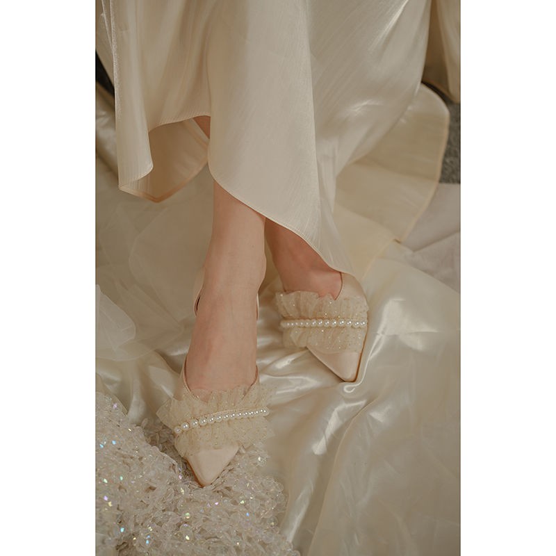 Mới Giày Búp Bê Mũi Nhọn Phối Lưới Đính Ngọc Trai Thời Trang 2020 | BigBuy360 - bigbuy360.vn