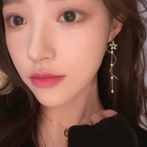 Bông Tai Mạ Bạc 925 Dáng Dài Đính Ngọc Trai Và Đá Zircon Phong Cách Hàn Quốc Mới