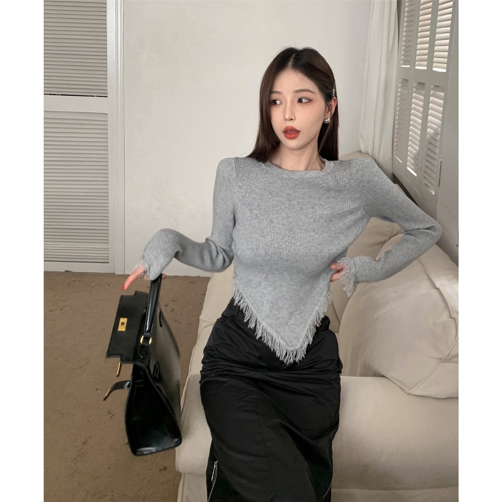 Áo Sweater Tay Dài Cổ Tròn Phối Tua Rua Thời Trang Mùa Thu Cho Nữ