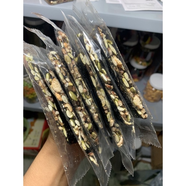 Thanh rong biển kẹp hạt dinh dưỡng ăn kiêng, giảm cân, healthy